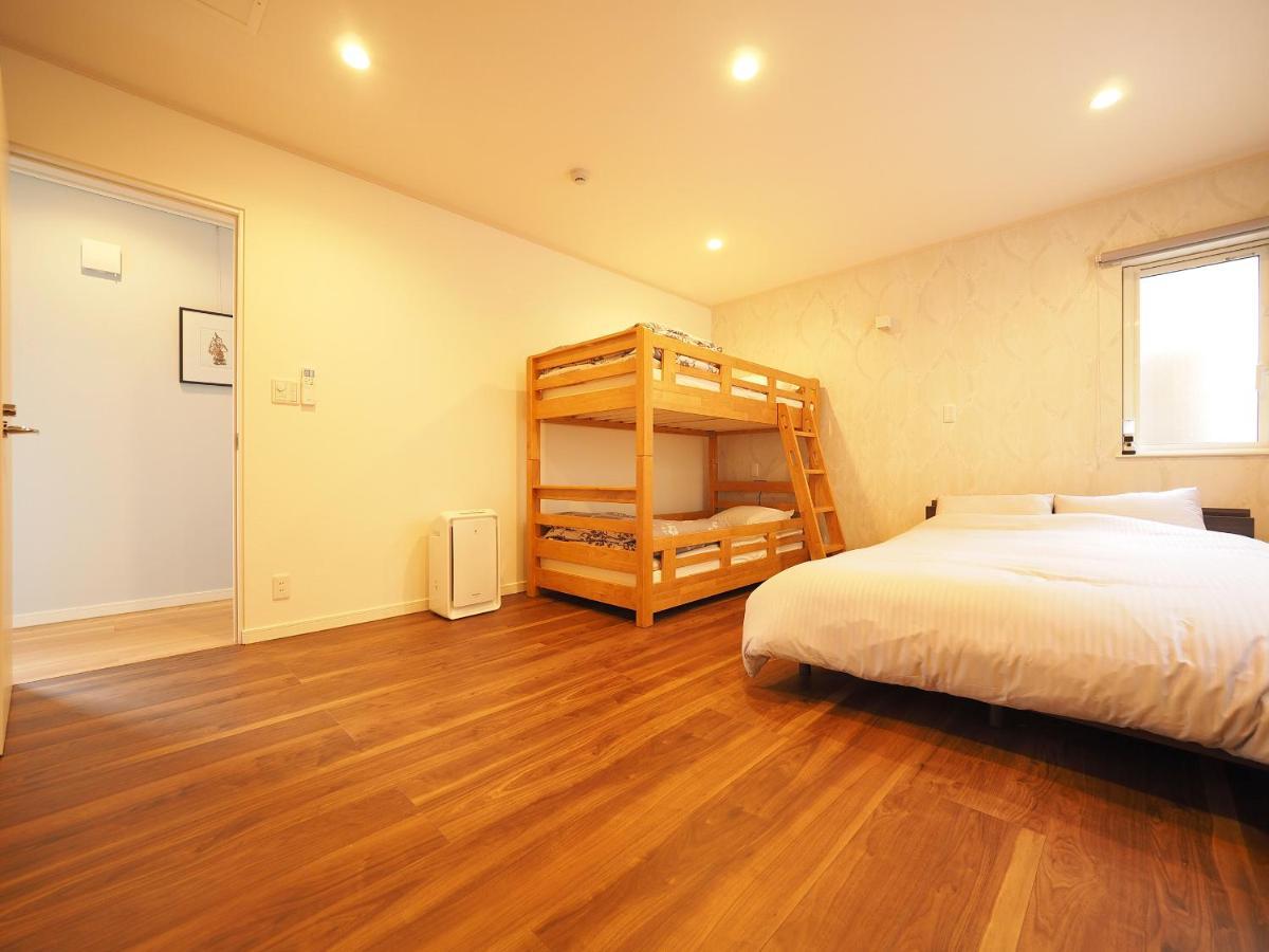 Family Tree Guest House Sapporo Esterno foto