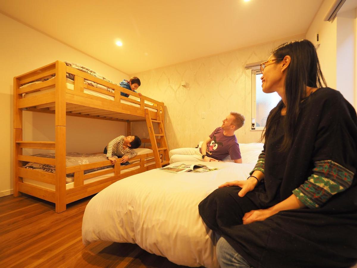 Family Tree Guest House Sapporo Esterno foto