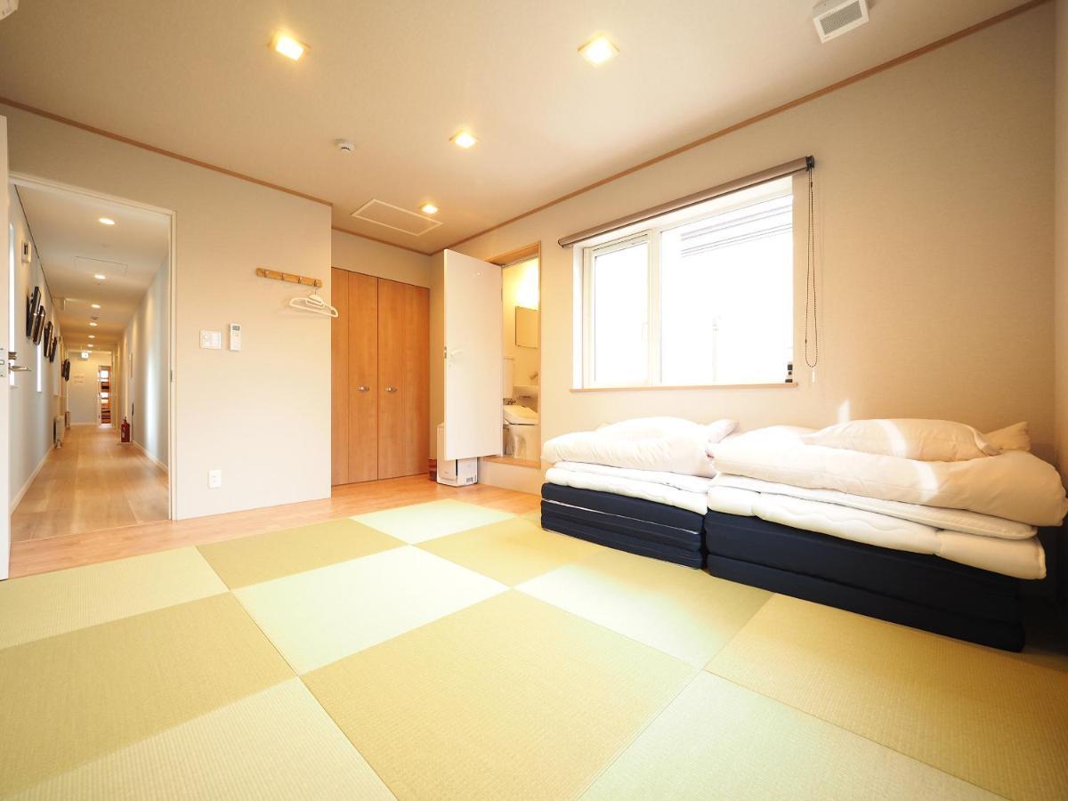Family Tree Guest House Sapporo Esterno foto