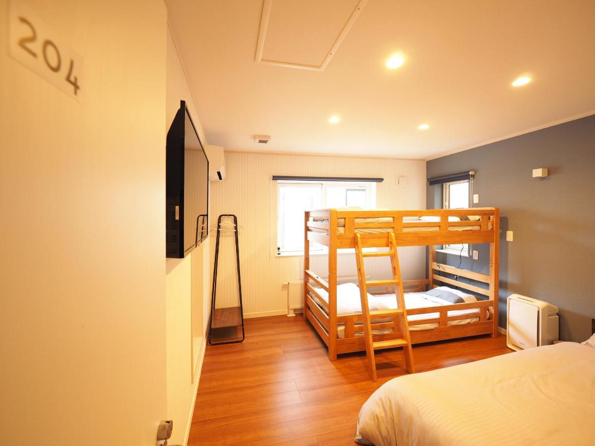 Family Tree Guest House Sapporo Esterno foto