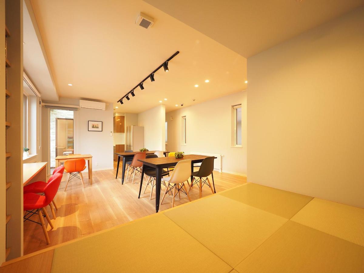 Family Tree Guest House Sapporo Esterno foto